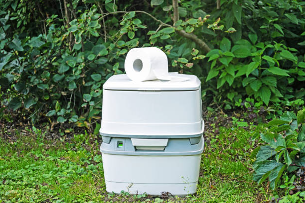 Best Luxury portable toilet rental  in Colfax, WA